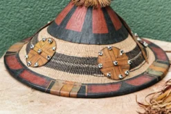 Lot de 3 chapeaux de paille et cuir, peuple Peul, Mali