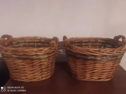 Lot de deux ancien panier en osier rotin