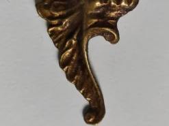 Lot de deux poignées en bronze