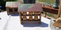 Lot de jouets anciens en bois de la ferme