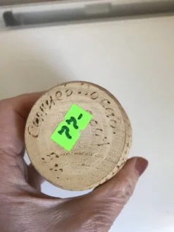 Lot de poupées en bois