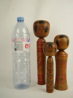 Lot de 3 poupées kokeshi (taille moyenne)