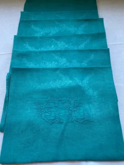 Lot de serviettes anciennes damassées et monogrammées