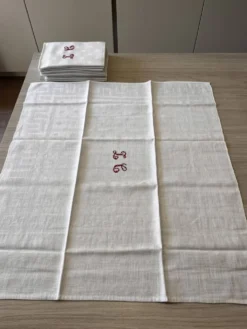 Lot de 6 serviettes de table anciennes