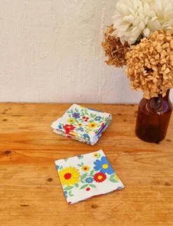 Lot de 8 serviettes de table à fleurs vintage