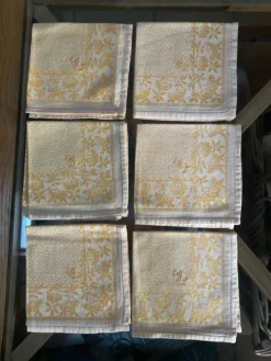 Lot de 6 serviettes à thé monogrammées en damassé