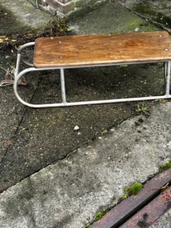 Luge en métal