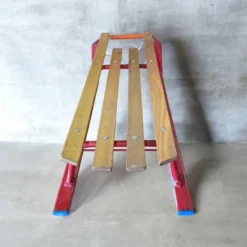 Luge Traîneau vintage en bois et métal – esprit montagne