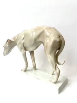 Lévrier par Dorothea Moldenhauer, Rosenthal, 1920