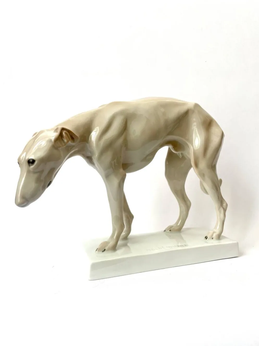 Lévrier par Dorothea Moldenhauer, Rosenthal, 1920