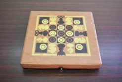 Made in Italy chessboard of the 1970s