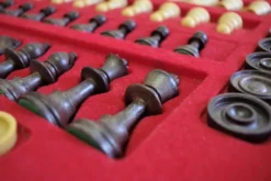Made in Italy chessboard of the 1970s