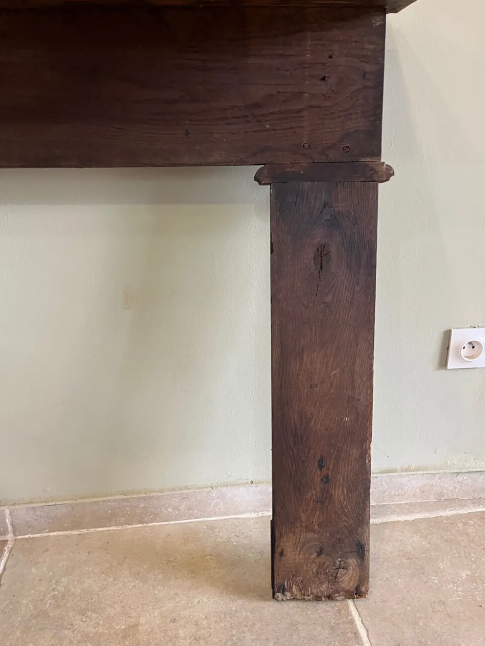 Manteau de cheminée en bois ancien