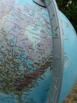 mappemonde lumineuse base en bois Teccnodidattica