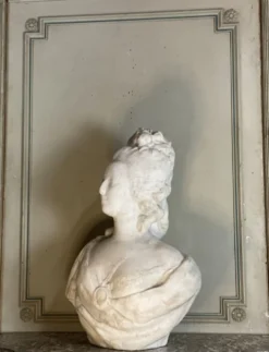 Marie-Antoinette, buste en marbre de Carrare