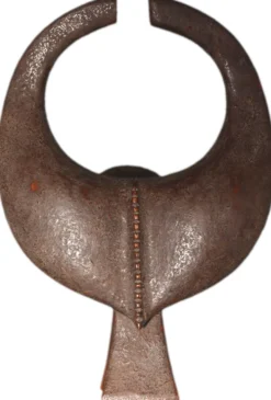 Masque africain en bois, symbolisant un buffle, Nigeria, 25x36cm