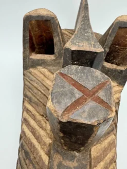 Masque africain Songye Kifwebe – art tribal Congo RDC, bois sculpté
