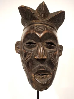 Masque Chokwe - Milieu du 20e siècle - Angola - African Tribal Art