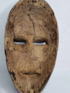 Masque Dan - Côte d'Ivoire - Milieu XXe siècle - Bois sculpté, 24 cm