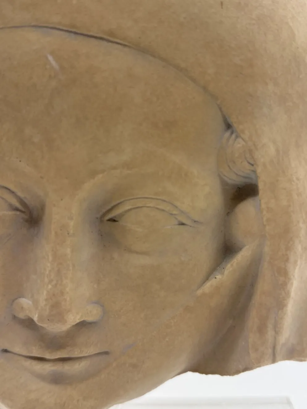 Masque de femme XIVe – reproduction musée du Louvre