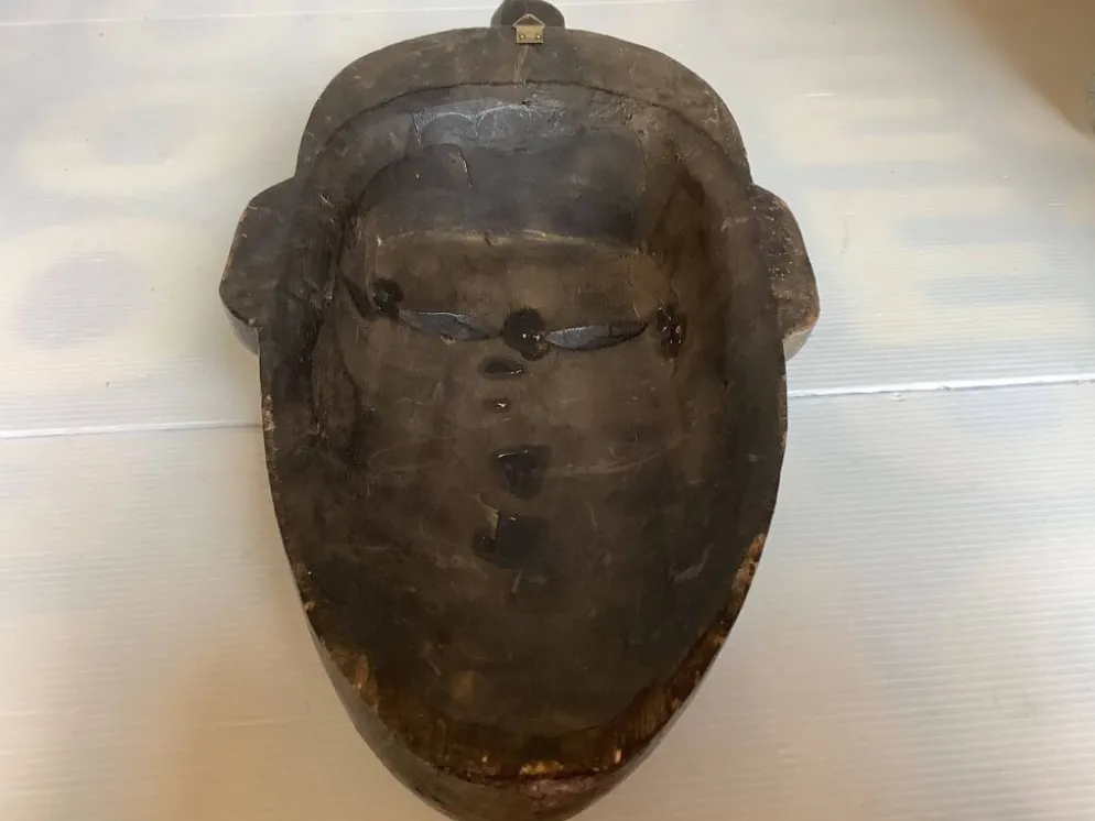 Masque en bois africain