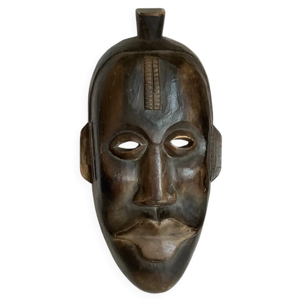 Masque en bois africain