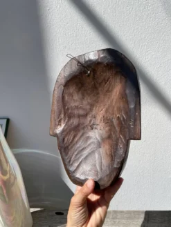 Masque en bois minimaliste oiseau
