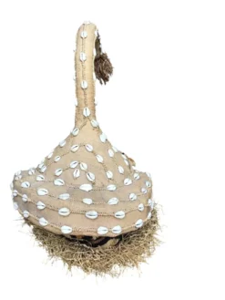 Masque-heaume éléphant Kuba Mukyeem / Mukenga – Congo – Cauris & raphia