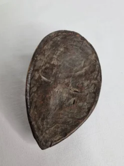 Masque passeport, Dan en bois patiné – Côte d’Ivoire, XXe siècle, 13 cm