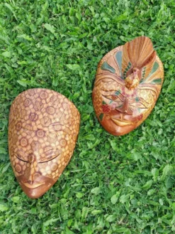 Masques ethniques rétro