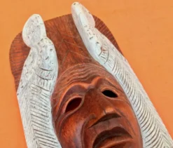 Masque à suspendre Bois sculpté