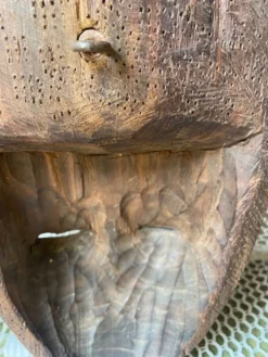 Masque tribal en bois