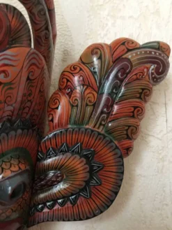Masque triptyque en bois
