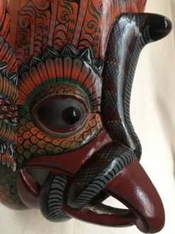 Masque triptyque en bois