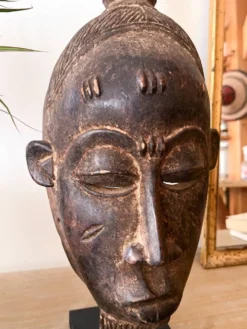 Masque Yaouré en bois (Côte d'Ivoire)