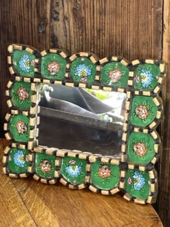 Melie péruvien en bois et verre
