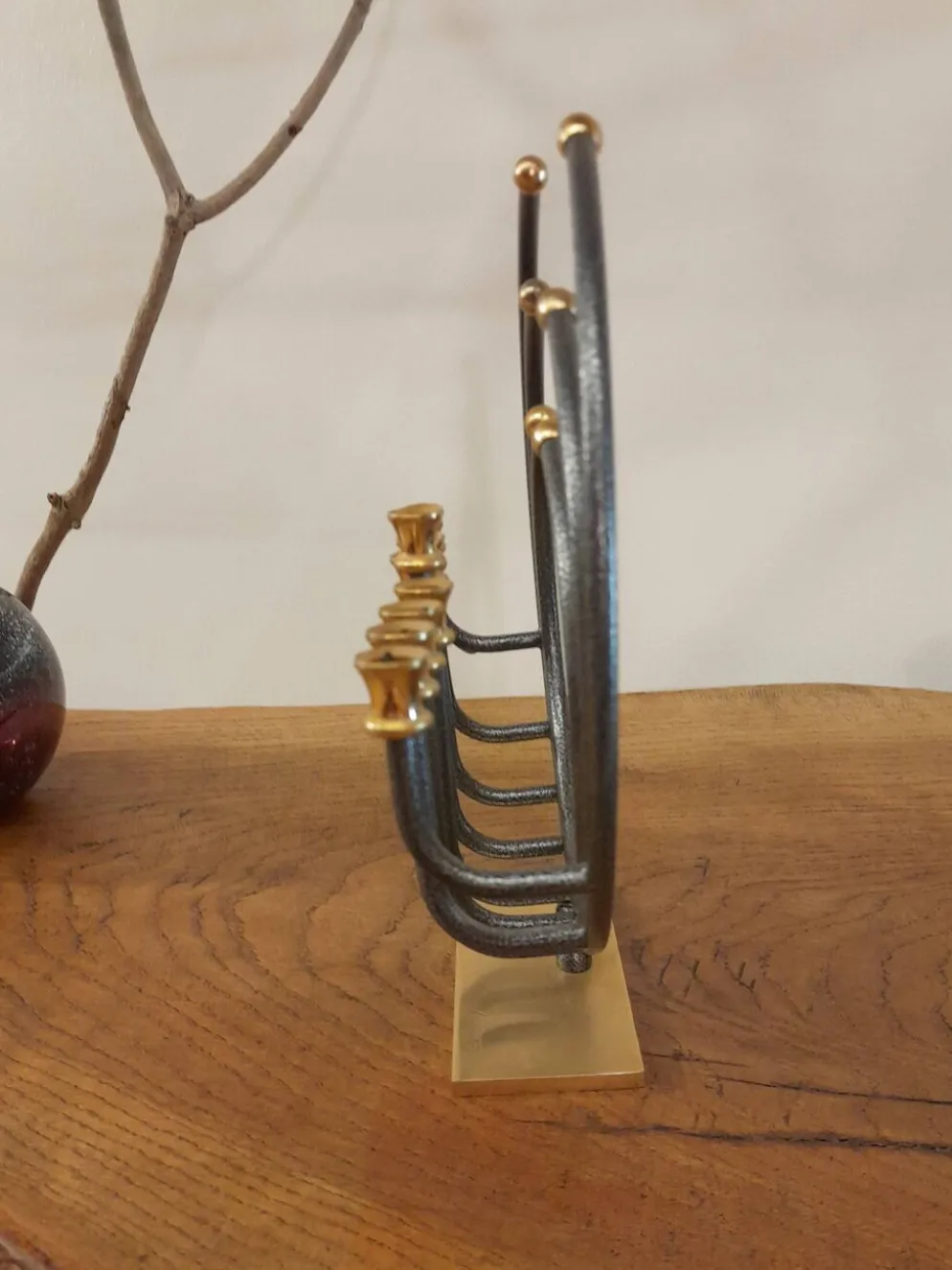 Menorah Hanoukia plaquée or et argent, made in Israël par Karshi, 1970