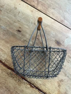 Mini panier en grillage