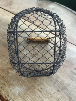 Mini panier en grillage