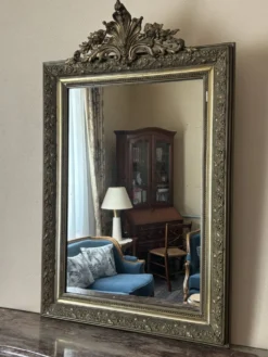 Miroir ancien doré