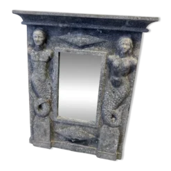 Miroir ancien en ardoise sculptée à cariatides – XIXᵉ siècle