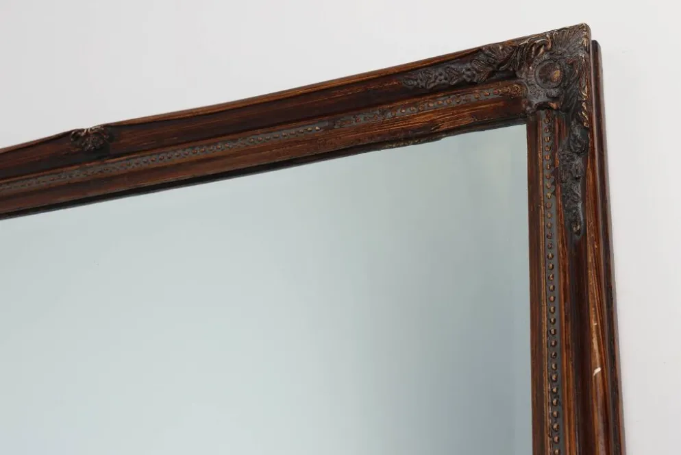 Miroir ancien français à facettes en bois sculpté, vers 1850