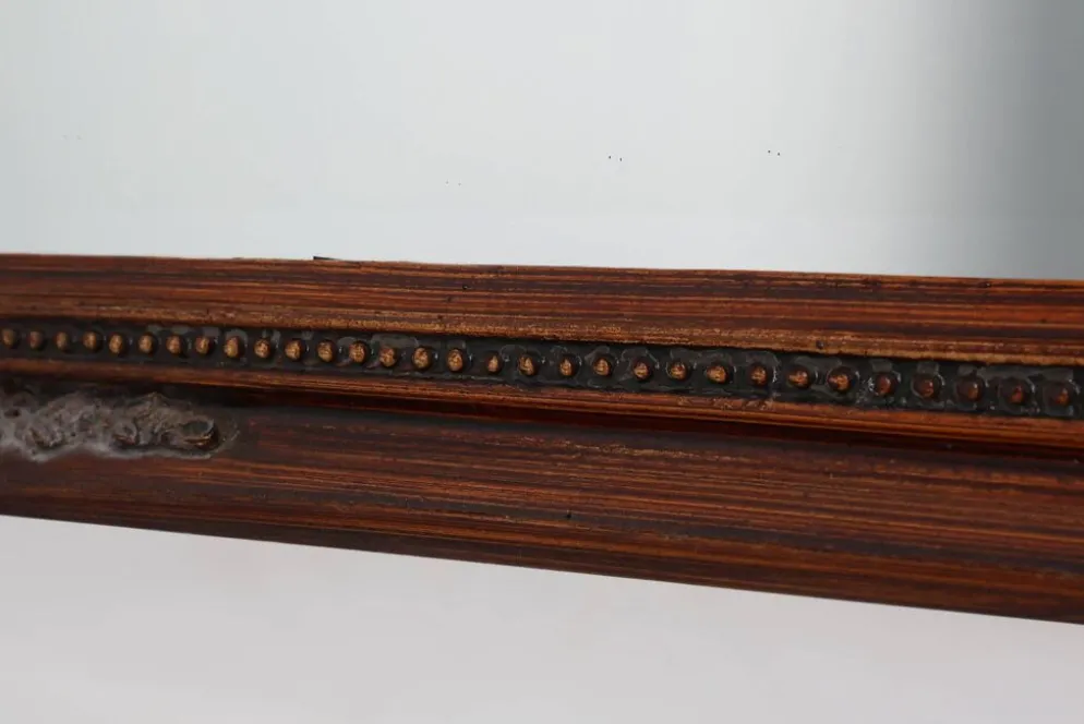 Miroir ancien français à facettes en bois sculpté, vers 1850