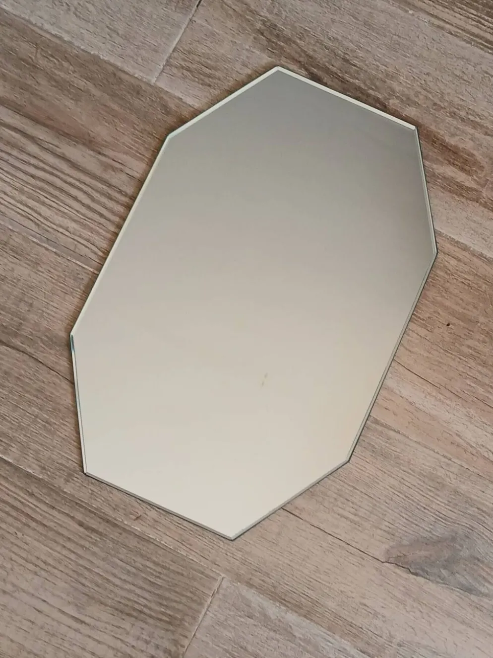 Miroir ancien hexagonal