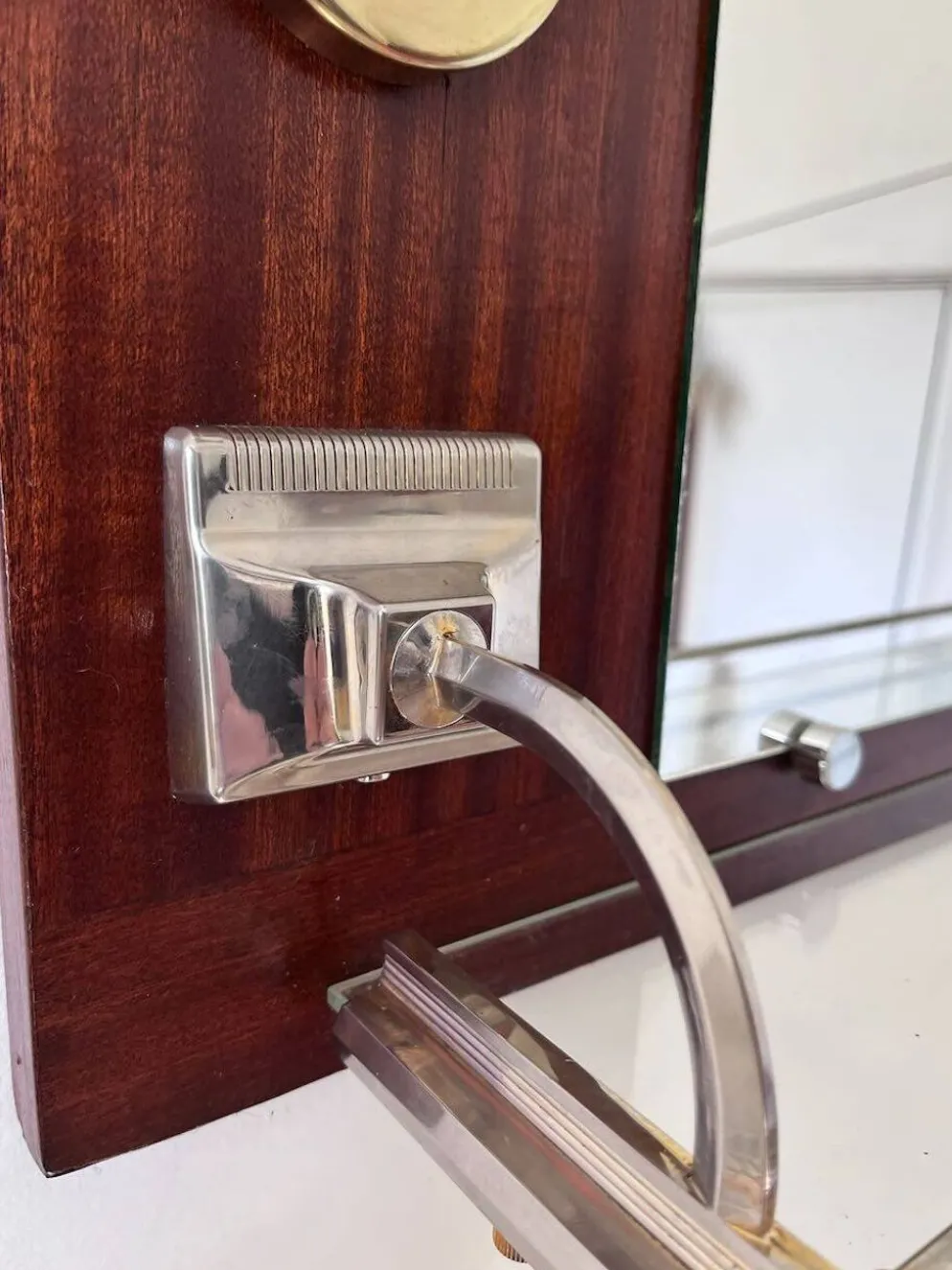 Miroir appliques en teck et opalines