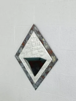 Miroir Art Deco années 40 forme losange avec cache pot intégré