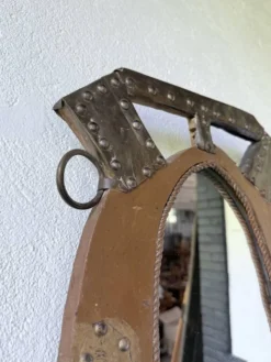 Miroir artisanal brutaliste « cheval »
