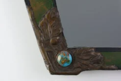 Miroir Arts & Crafts en métal vert avec décoration en verre, France vers 1905