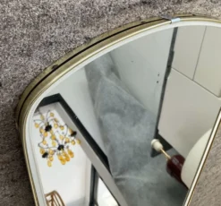 Miroir asymétrique forme libre des années 60-70