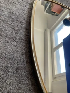 Miroir asymétrique forme libre des années 60-70